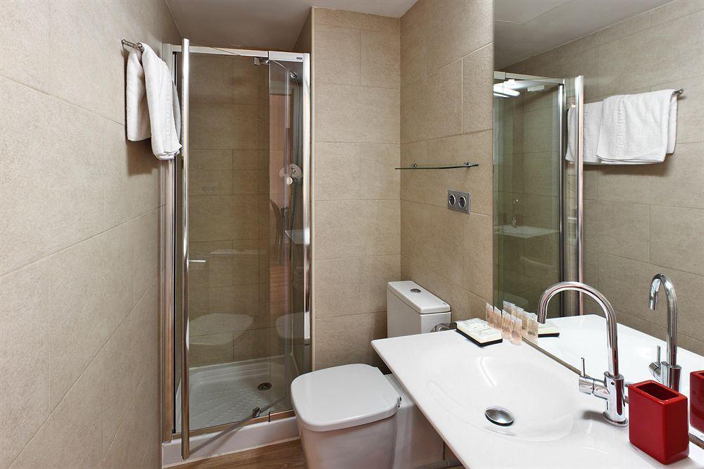Hotel Ramblas Building - Feel At
