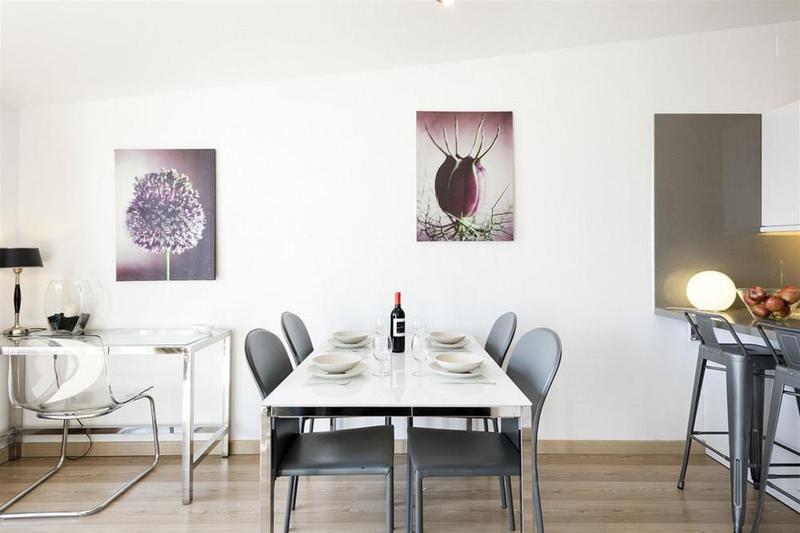 Ramblas Building - Feel At