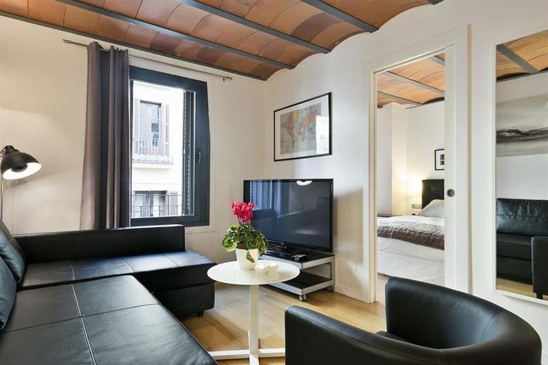 Ramblas Building - Feel At 4*